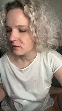 MrMrsRight online show from February 20, 11:53 am