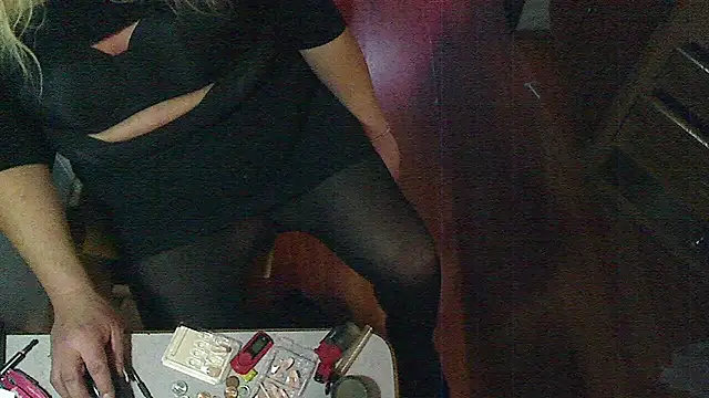 Snapshot of jessicalove99 chatting on December 2, 7:47 am jessicalove99 online show from December 2, 7:47 am