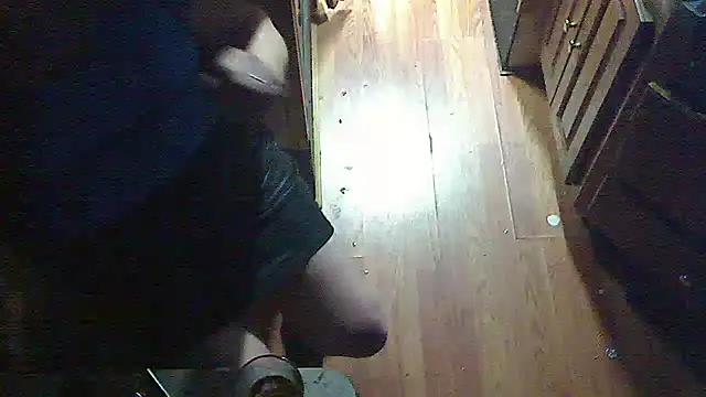 Snapshot of jessicalove99 chatting on December 22, 4:06 am jessicalove99 online show from December 22, 4:06 am