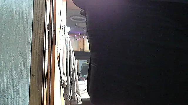 Snapshot of jessicalove99 chatting on November 20, 10:15 am jessicalove99 online show from November 20, 10:15 am