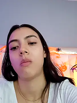 Julie Bennet online show from October 23, 3:50 am