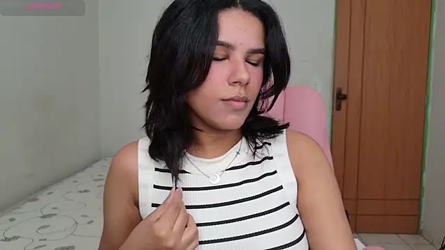 Snapshot of ninapego chatting on November 2, 11:45 am ninapego online show from November 2, 11:45 am