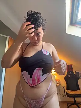 Snapshot of rafamarianoofc chatting on November 22, 1:10 pm rafamarianoofc online show from November 22, 1:10 pm