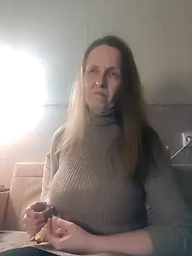 Evelina cute online show from December 5, 8:11 pm