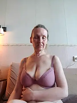 Evelina cute online show from September 11, 2:39 pm