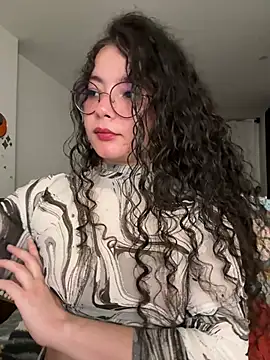 Antoniart  online show from March 16, 2:10 am