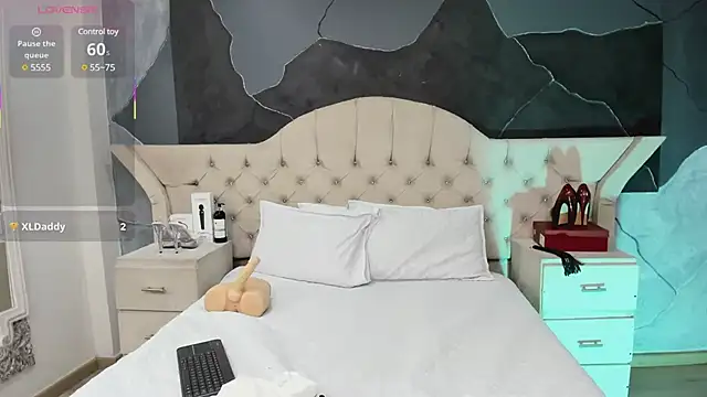 AmberGreyy  online show from March 17, 7:26 pm