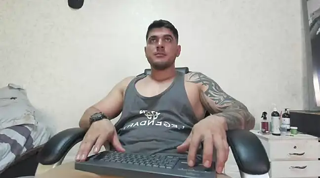 Snapshot of Teilor_Creed chatting on January 2, 8:02 pm Teilor Creed online show from January 2, 8:02 pm