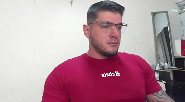 Snapshot of Teilor_Creed chatting on February 6, 11:21 am Teilor Creed online show from February 6, 11:21 am