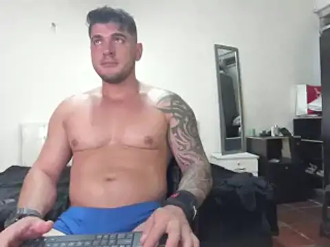 Snapshot of Teilor_Creed chatting on February 10, 11:55 pm Teilor Creed online show from February 10, 11:55 pm