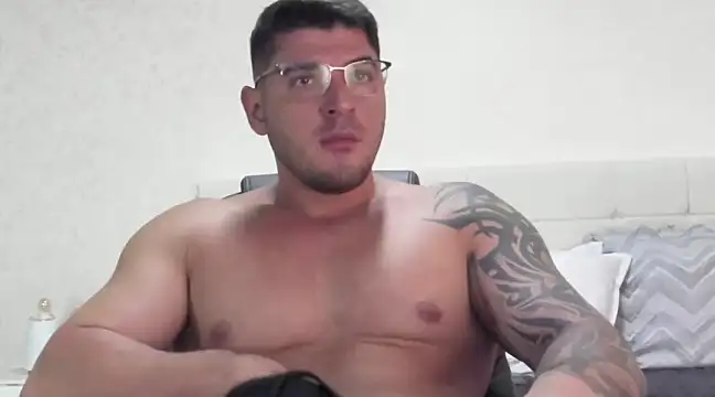 Snapshot of Teilor_Creed chatting on March 12, 9:13 pm Teilor Creed online show from March 12, 9:13 pm