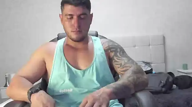 Snapshot of Teilor_Creed chatting on March 20, 7:35 pm Teilor Creed online show from March 20, 7:35 pm