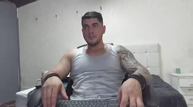 Snapshot of Teilor_Creed chatting on March 21, 7:24 pm Teilor Creed online show from March 21, 7:24 pm