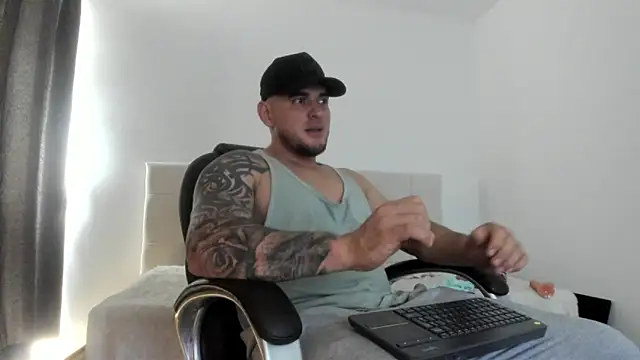 Snapshot of Teilor_Creed chatting on September 25, 7:50 pm Teilor Creed online show from September 25, 7:50 pm