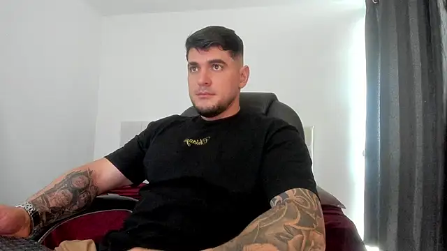 Snapshot of Teilor_Creed chatting on October 31, 5:47 pm Teilor Creed online show from October 31, 5:47 pm