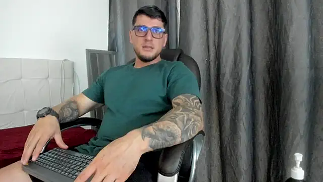 Teilor Creed online show from November 10, 7:24 pm