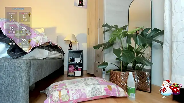 HelennaMoon  online show from January 27, 7:46 pm