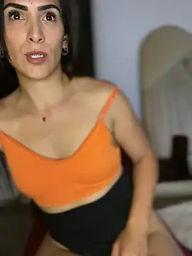 Snapshot of alessandra-a chatting on January 11, 12:12 am alessandra-a online show from January 11, 12:12 am