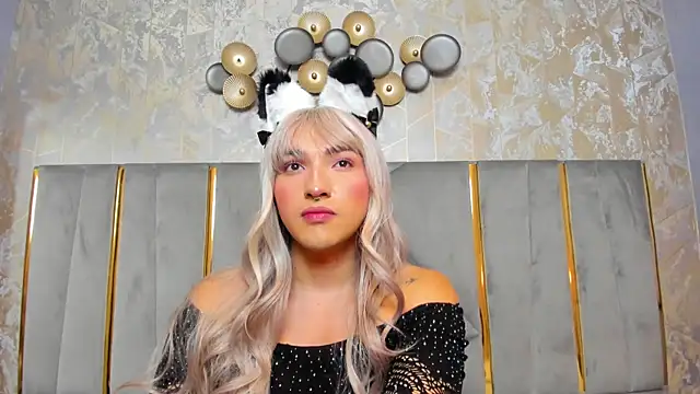 TomLondon  online show from February 19, 2:44 pm