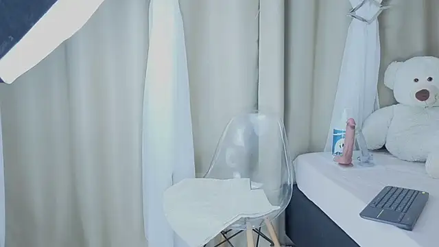 sorafire online show from November 14, 4:17 pm