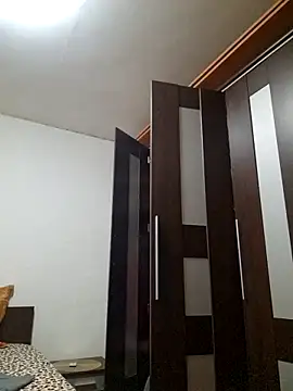 Evadesirex46 online show from November 19, 9:42 am