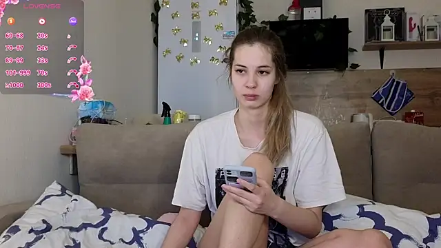 Girl alone home online show from March 23, 2:48 am