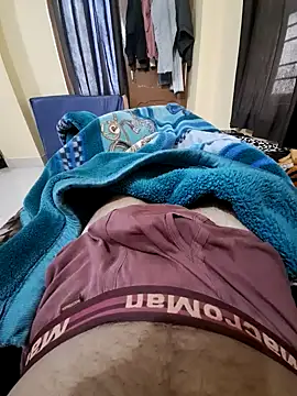 Snapshot of villagb12 chatting on December 28, 9:20 am villagb12 online show from December 28, 9:20 am