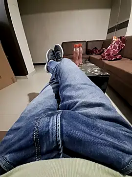 Snapshot of villagb12 chatting on January 17, 3:43 pm villagb12 online show from January 17, 3:43 pm