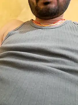 Snapshot of villagb12 chatting on February 9, 6:16 pm villagb12 online show from February 9, 6:16 pm