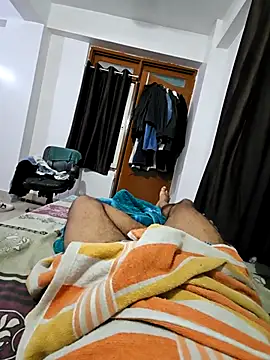 Snapshot of villagb12 chatting on September 28, 8:36 pm villagb12 online show from September 28, 8:36 pm