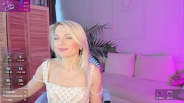 Gloria Lovely online show from February 21, 1:55 pm