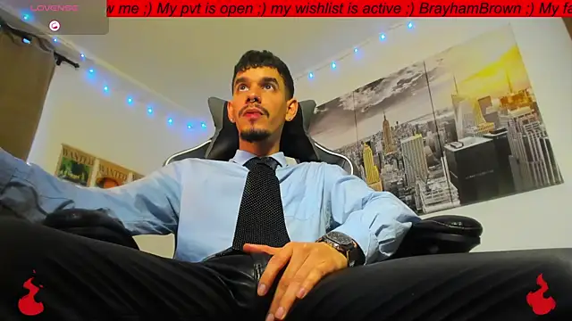 Snapshot of BRAYHAMBROWN chatting on September 15, 10:21 pm BRAYHAMBROWN online show from September 15, 10:21 pm