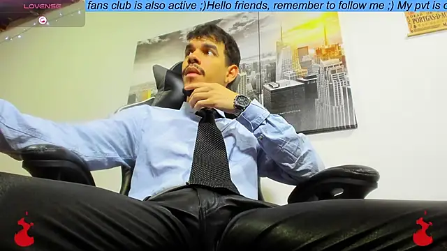 Snapshot of BRAYHAMBROWN chatting on November 21, 11:58 pm BRAYHAMBROWN online show from November 21, 11:58 pm