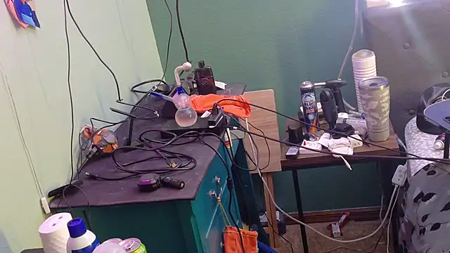 Snapshot of allenspuninfla chatting on February 22, 7:23 am allenspuninfla online show from February 22, 7:23 am