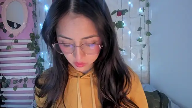 Sophy SmileSweet online show from January 4, 5:47 pm