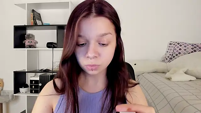 crystal lilith online show from February 15, 6:12 pm