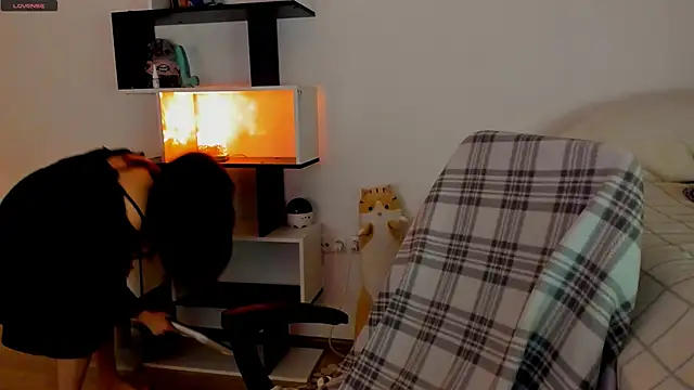 crystal lilith online show from March 16, 12:34 am