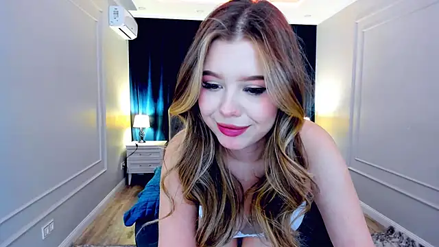 FollowLovee online show from February 22, 9:48 pm