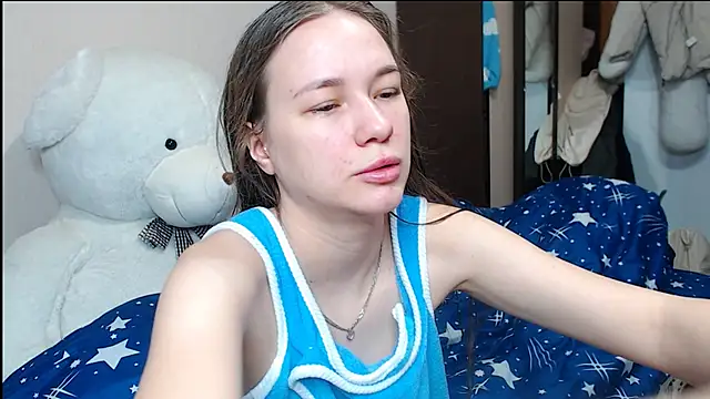 leila bambi  online show from January 30, 1:22 am