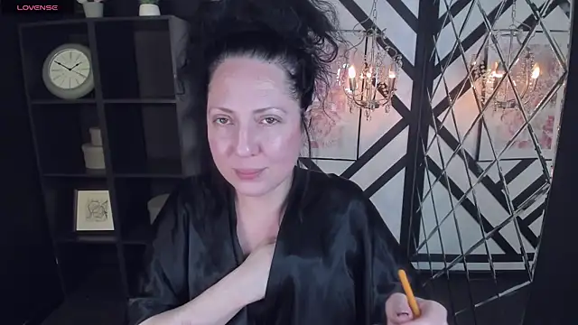 Anita Muse online show from January 6, 12:05 am