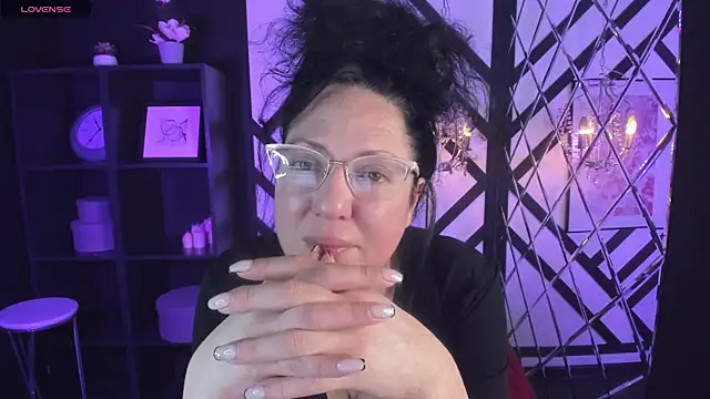 Anita Muse online show from March 5, 9:04 pm