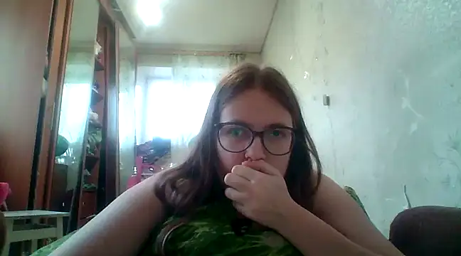 DesireMelissa online show from February 6, 8:07 am