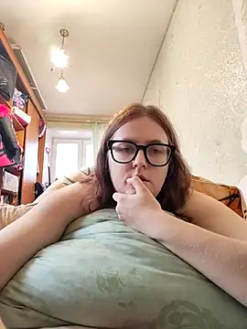 DesireMelissa online show from November 25, 12:05 pm