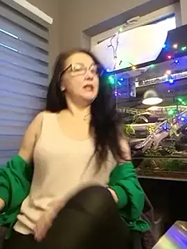 CamilleDesire online show from February 6, 4:25 pm