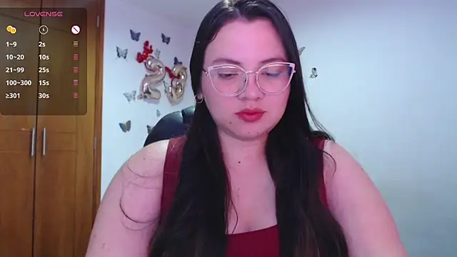 Sarahros1 online show from February 16, 4:09 am