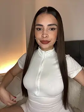 Snapshot of soy_paulina chatting on January 24, 5:42 am soy paulina online show from January 24, 5:42 am