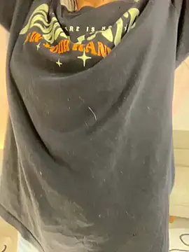 montmariana online show from February 17, 11:42 pm