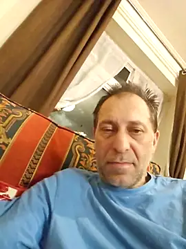 Snapshot of meateater1 chatting on March 8, 1:39 am meateater1 online show from March 8, 1:39 am