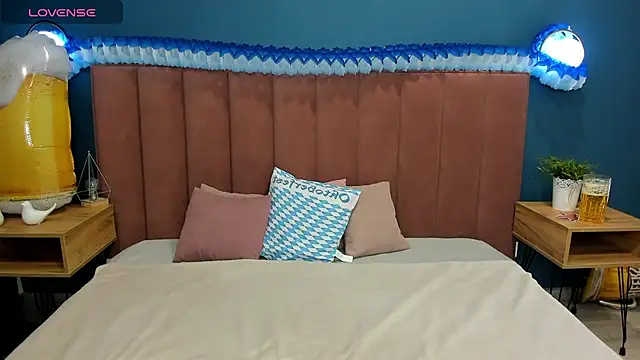 Emma adorablle online show from September 24, 1:31 am