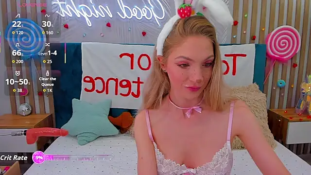 Emilly Hart online show from October 24, 2:52 am